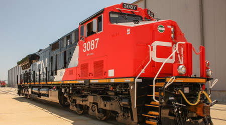 CN orders 60 more GE locomotives